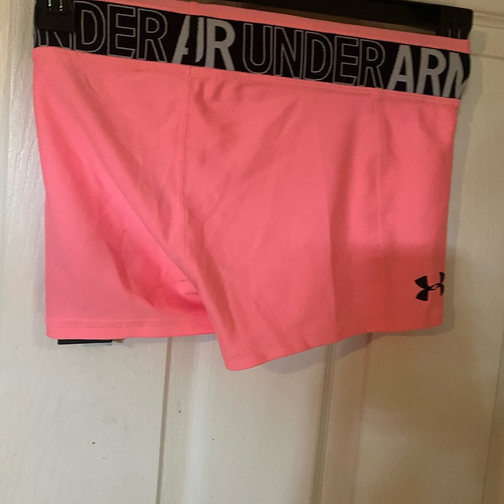 Under Armour Pink Athletic Shorts Compression Style